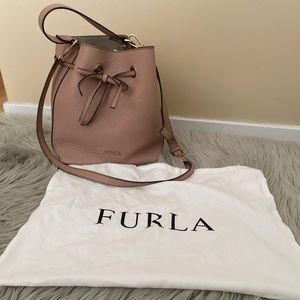 Furla bucket bag crossbody